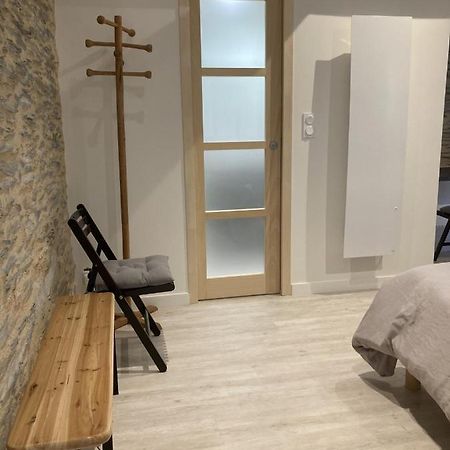 La Maison Du Cocher - Chambre Independante Climatisee En Hypercentre - Lit Queen Size Angers Exterior photo